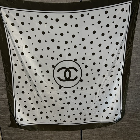 Chanel Scarf Olive Green/Cream color super soft some wear but lots of life left - Picture 5 of 10